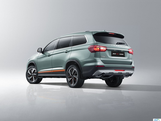 50-80L Capacidade do tanque de combustível Dongfeng Forthing T5 2024 Um Mini SUV chinês para varejo