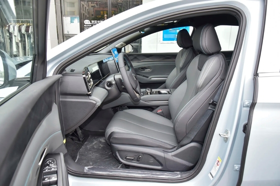 Qin L Dm-I-2024 Eco-Friendly Dual Powertrain Phev Sedan da BYD com 4 Portas Swing Open