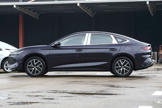 Modelo de automóvel de porte médio 2150Kg Massa máxima de carga total Energia- Carregamento para BYD