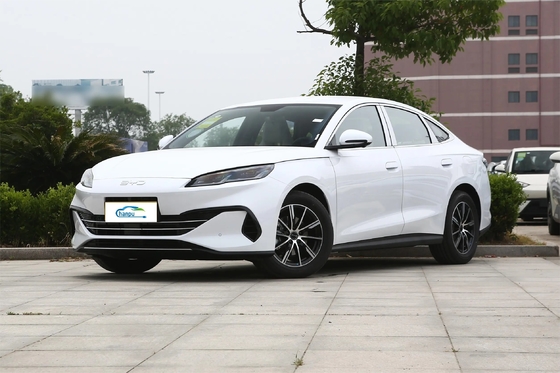 Eficiência Powertrain elétrico Byd 1.5L PHEV Sedan com massa máxima de carga total 2150Kg