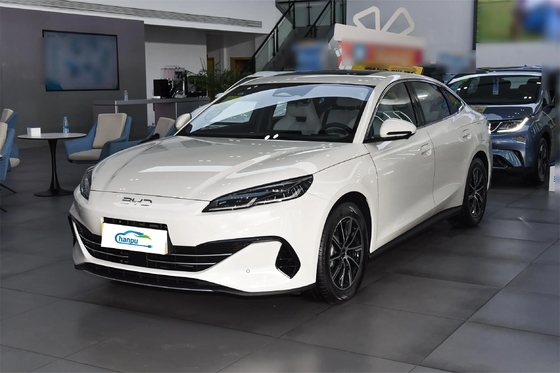 Green Energy PHEV Sedan Byd 06Dm-I-2024 Modelo com 5 lugares e 120Km de autonomia