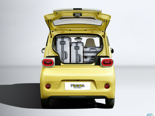 Veículo Energético 2024 Wuling Hongguang MINI Macaroon 170km Ride-On EV Carro de passageiros