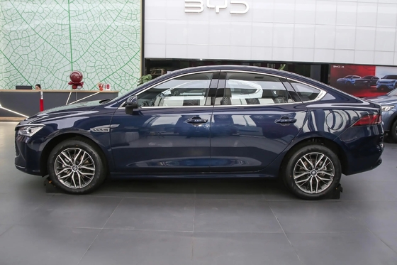 Byd Qin Plus Dm-2024 Dm-I Honor Versão Compacto Sedan PHEV Carro com 120Km velocidade máxima