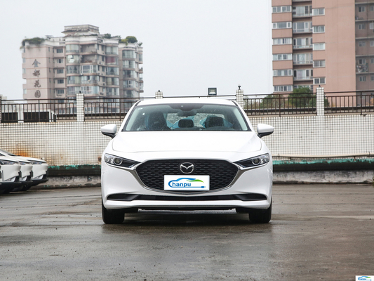 2023 Mazda 3 Axela 1.5L SUV automático a gasolina Sedan TPMS e faróis LED Incluído