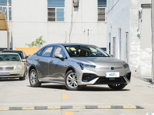 Controle S-2023 Modelo 580 Carro de passageiros SUV compacto Veículos elétricos chineses para Aion