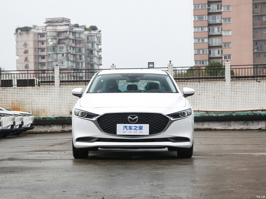 2023 Mazda 3 Axela 1.5L Edição Manual SUV a gasolina Sedan com faróis LED por chinês