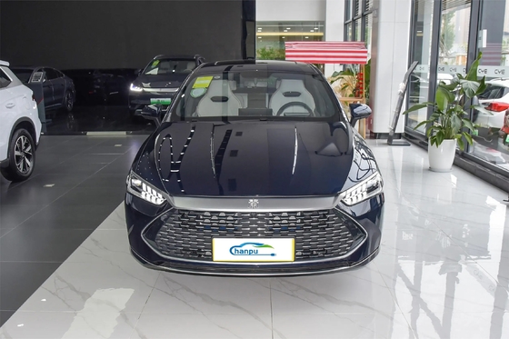 O poderoso Qin Plus Dm-2024 Dm-I Honor da BYD, versão PHEV Sedan com tecnologia híbrida