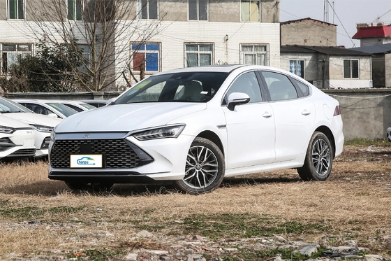 Espaçoso sedã compacto de 5 lugares BYD Qin Plus Dm-2024 Dm-I Honor Versão 120Km PHEV Carro