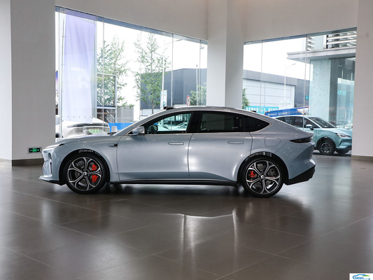 Compacto SUV Modern Powered Et5-2024 75Kwh Ride-On Car Suv Carro Elétrico Veículo Para Nio