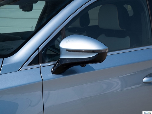 Sistema de refrigeração inovador SUV médio Tang Glory versão Carro elétrico para BYD a preços acessíveis