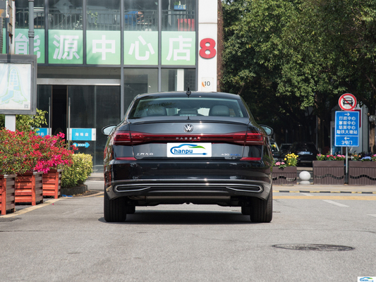 2023 Volkswagen Passat Phev SUV A combinação perfeita de desempenho e eficiência