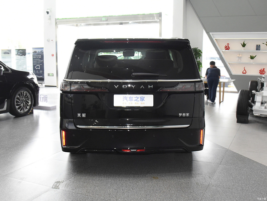 Experimente o melhor de ambos os mundos com o 2024 Voyah Dreamers Lantu Luxury 4-Drive SUV