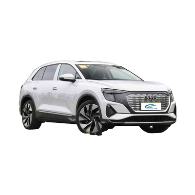 SUV City Ride-On Car Q5 E-Tron-50 E-Tron Quattro Shining Brocade Suit Veículo elétrico