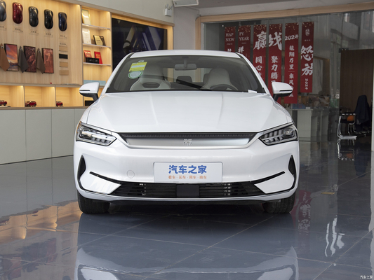 Revolucione a sua experiência de condução com o 2024 BYD Qin Plus EV e DM-i Hybrid Sedan