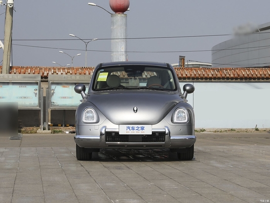 Experimente o futuro da condução do Ballet Cat Mini EV 5 portas 5 lugares hatchback para mulheres
